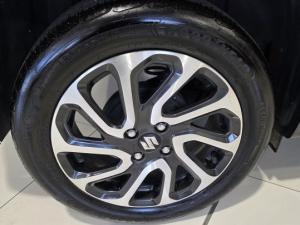 Suzuki Baleno 1.5 GLX auto - Image 7