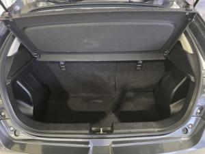 Suzuki Baleno 1.5 GLX auto - Image 9