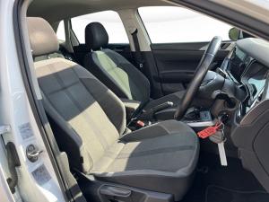 Volkswagen Polo hatch 1.0TSI Highline auto - Image 14