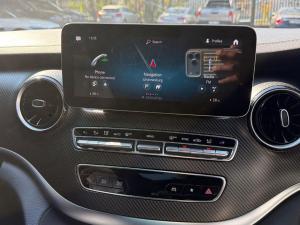 Mercedes-Benz V-Class V300d Exclusive - Image 12
