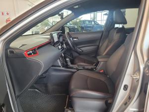 Toyota Corolla Cross 1.8 Hybrid GR-Sport - Image 13