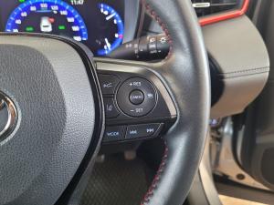 Toyota Corolla Cross 1.8 Hybrid GR-Sport - Image 20