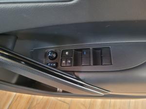 Toyota Corolla Cross 1.8 Hybrid GR-Sport - Image 23