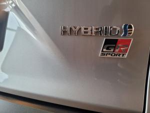 Toyota Corolla Cross 1.8 Hybrid GR-Sport - Image 6