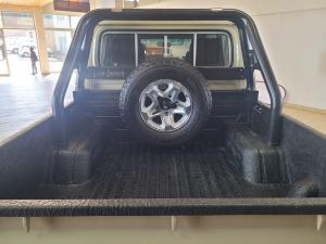 Toyota Land Cruiser 79 4.2D double cab - Image 7