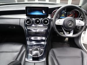 Mercedes-Benz C-Class C180 - Image 11
