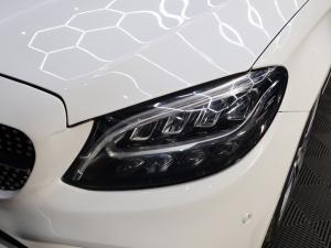 Mercedes-Benz C-Class C180 - Image 9
