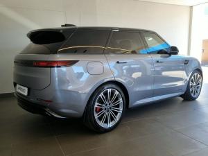 Land Rover Range Rover Sport D350 Autobiography - Image 8