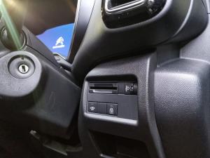 Citroen C5 Aircross 1.6T Feel - Image 17