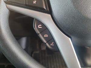 Toyota Vitz 1.0 XR manual - Image 18