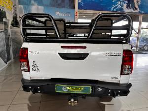 Toyota Hilux 2.8GD-6 Xtra cab 4x4 Legend 50 auto - Image 2