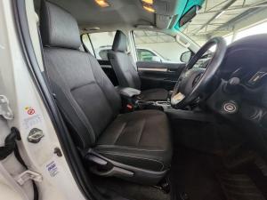 Toyota Hilux 2.8GD-6 double cab 4x4 Raider auto - Image 10