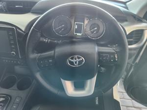 Toyota Hilux 2.8GD-6 double cab 4x4 Raider auto - Image 8