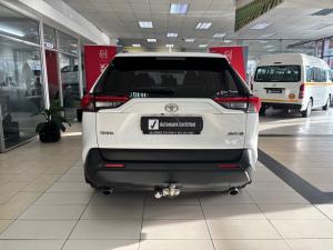 Toyota RAV4 2.0 GX auto - Image 5