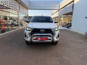 Toyota Hilux 2.8GD-6 double cab 4x4 Raider auto - Image 4