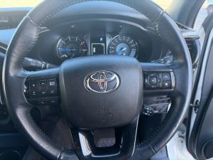 Toyota Hilux 2.8GD-6 Xtra cab Legend auto - Image 8