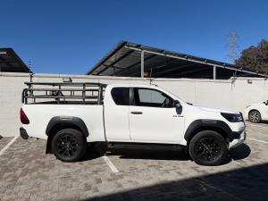 Toyota Hilux 2.8GD-6 Xtra cab Legend auto - Image 3