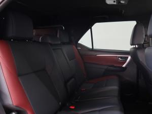 Toyota Fortuner 2.8GD-6 4x4 VX - Image 16
