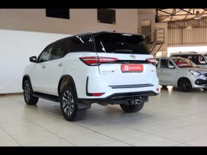 Toyota Fortuner 2.8GD-6 4x4 VX - Image 21