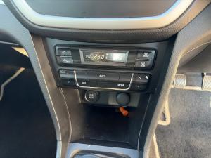 Toyota Urban Cruiser 1.5 XS - Image 11