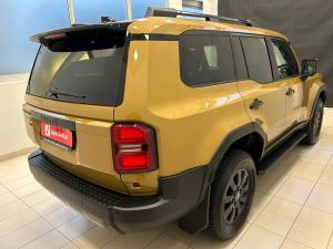 Toyota Land Cruiser Prado 2.8GD VX-R - Image 2