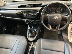 Toyota Hilux 2.4GD single cab S (aircon) - Image 6