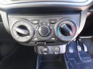 Toyota Vitz 1.0 - Image 13