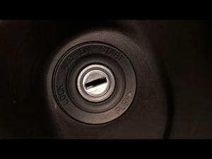 Toyota Vitz 1.0 XR manual - Image 16