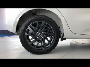 Toyota Vitz 1.0 XR manual - Image 20