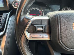 Toyota Land Cruiser 300 3.5T GR-Sport - Image 9