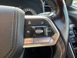 Toyota Land Cruiser 300 3.5T GR-Sport - Image 10