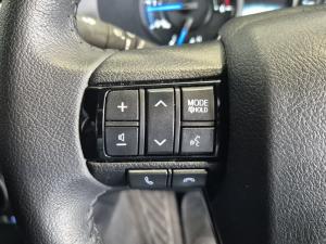 Toyota Hilux 2.8 GD-6 RB Legend automaticE/CAB - Image 9