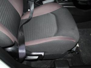 Toyota Starlet 1.5 Xs automatic - Image 17