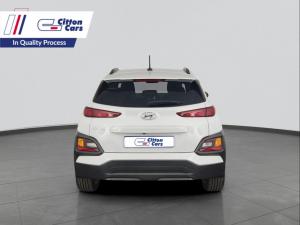 Hyundai Kona 2.0 Executive automatic - Image 4