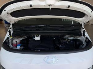 Hyundai Staria 2.2D Executive automatic - Image 12