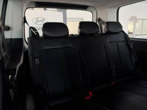 Hyundai Staria 2.2D Executive automatic - Image 16