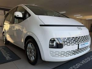 Hyundai Staria 2.2D Executive automatic - Image 3