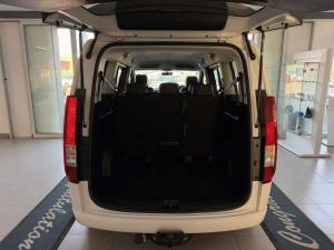 Hyundai Staria 2.2D Executive automatic - Image 7