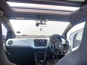 Volkswagen up! move up! 3-door 1.0 - Image 8