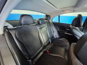 Mercedes-Benz C-Class C220d Avantgarde - Image 10