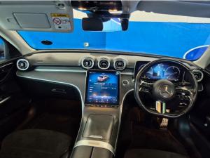 Mercedes-Benz C-Class C220d Avantgarde - Image 6