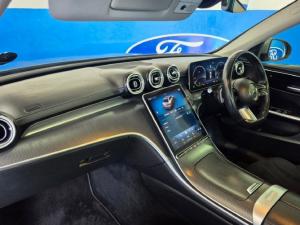 Mercedes-Benz C-Class C220d Avantgarde - Image 9