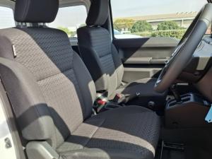Suzuki Jimny 1.5 GLX AllGrip 3-door auto - Image 8