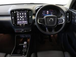 Volvo XC40 B4 Plus Dark - Image 7