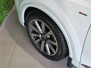 Audi Q7 45TDI quattro S line - Image 6