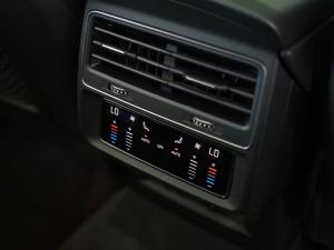 Audi Q7 45TDI quattro S line - Image 7