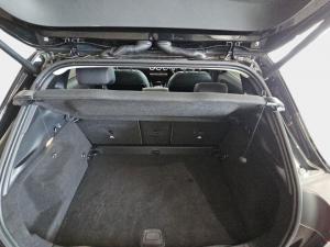 Mercedes-Benz GLA GLA200 Progressive - Image 10