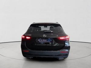 Mercedes-Benz GLA GLA200 Progressive - Image 6