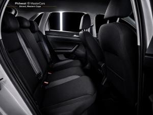 Volkswagen Polo hatch 1.0TSI Life manual - Image 11