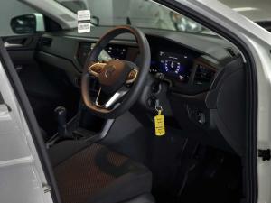 Volkswagen Polo hatch 1.0TSI Life manual - Image 25